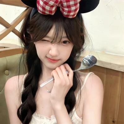 惊世嫡女：带着空间打BOSS